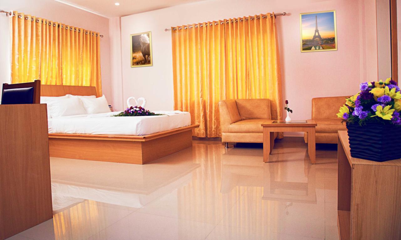 Hotel Rainbow Suites Kannur Εξωτερικό φωτογραφία