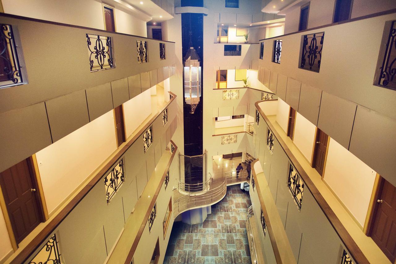 Hotel Rainbow Suites Kannur Εξωτερικό φωτογραφία