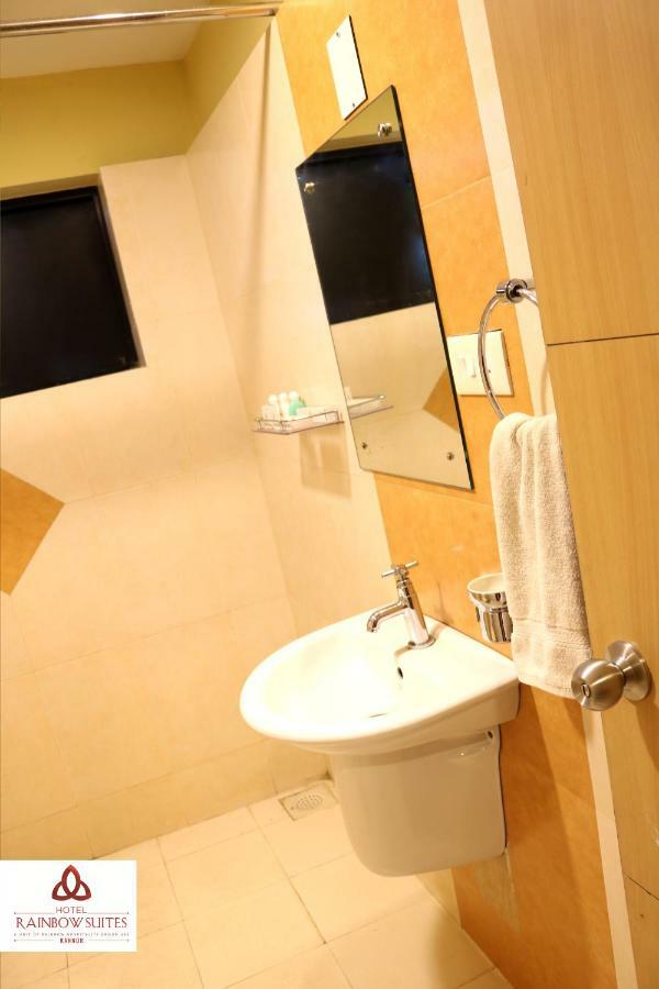 Hotel Rainbow Suites Kannur Εξωτερικό φωτογραφία